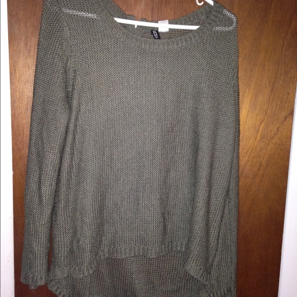 H&M high to low army green sweater