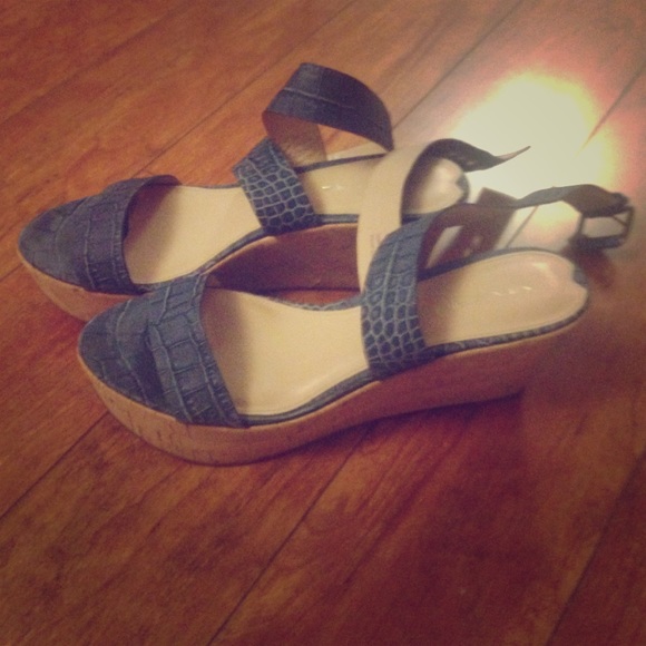 Via Spiga wedged sandals