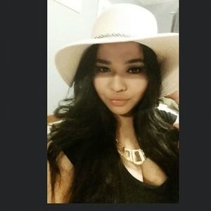 Meet your Posher, Carissa