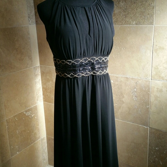 R & M Richards Dresses & Skirts - R & M Richards