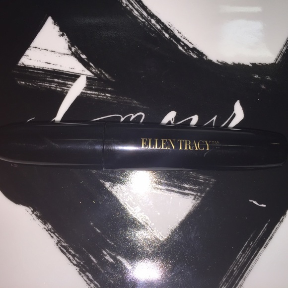 Ellen Tracy Perfect lash mascara