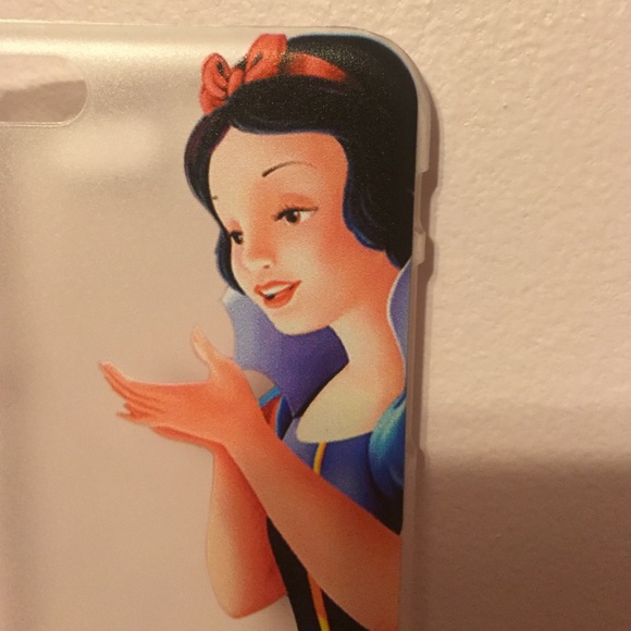 LAST ONE✨iPhone 6/6s Hard Snow White Case - Picture 2 of 3