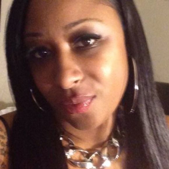 Meet your Posher, Jimella