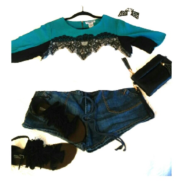 Fashion Top - Picture 1 of 2