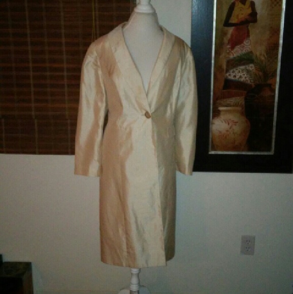 Gold/cream dress jacket suit