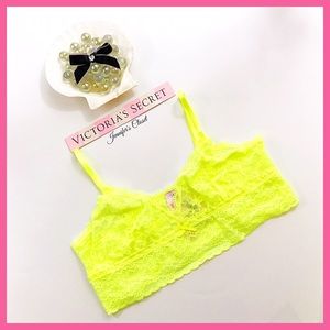 •Victoria’s Secret• Lace bralette