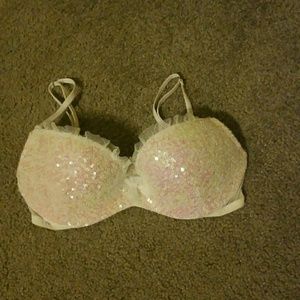 32C Victoria secret bra