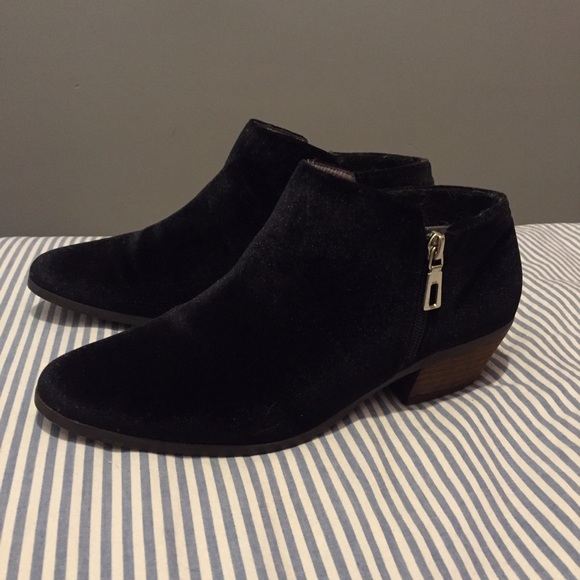 Black Ankle Boots VELVET SZ. 10US