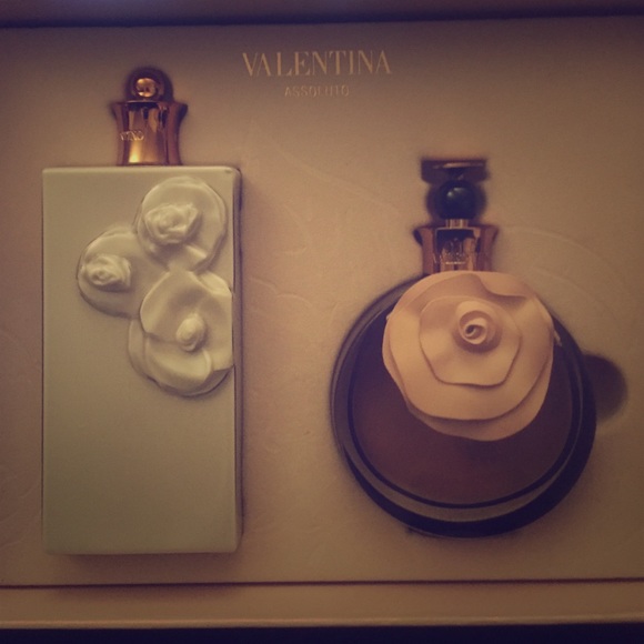 Valentina Assoluto Perfume & Lotion Gift Set