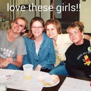 Meet your Posher, Monica