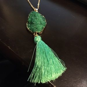 Asymmetrical  tassel necklace. New!