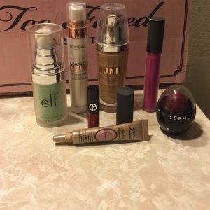 Make up bundle