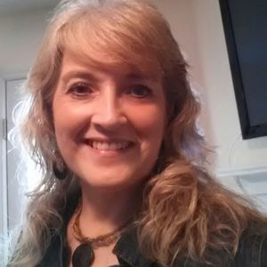 Meet your Posher, Lavonna