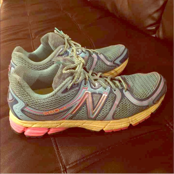 New Balance 580 v4 Running