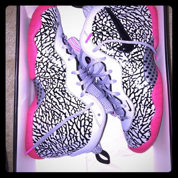 HyperPink Lil Posite Pro Elephant Print