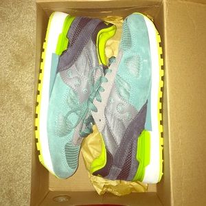 Womens Saucony