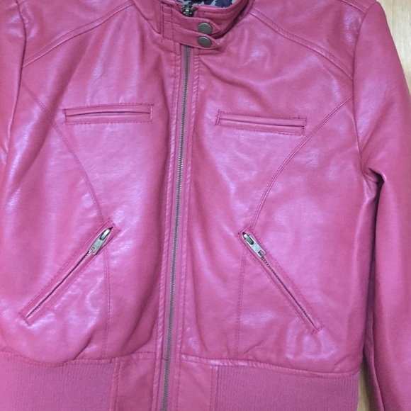 Cute jacket - Picture 2 of 4
