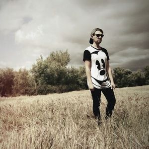 Meet your Posher, Thomas