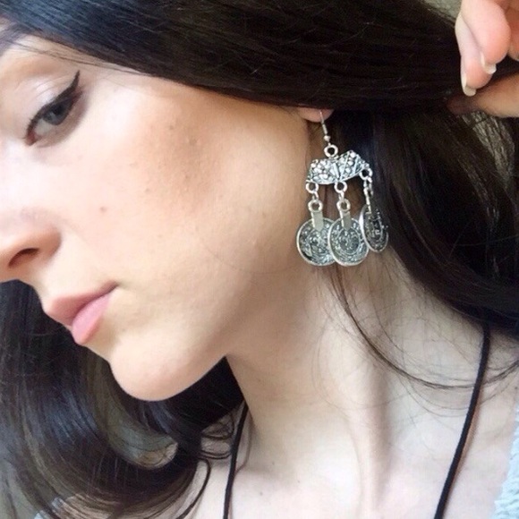 NWT Tibetan Silver Coin Earrings - Picture 4 of 4