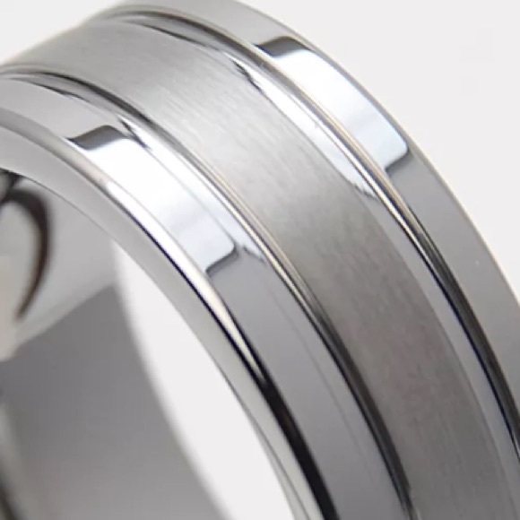 Wedding ring - Picture 2 of 2