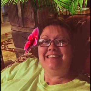 Meet your Posher, Rhonda