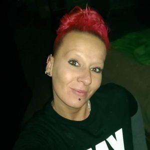 Meet your Posher, Brenda