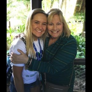 Meet your Posher, Natalie