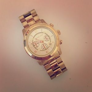 💥SOLD💥 Michael Kors AUTHENTIC Oversized Watch