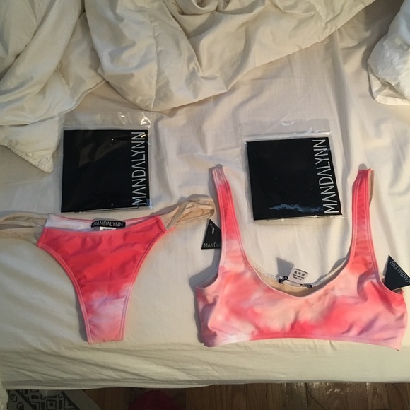 MANDALYNN brand new bathing suit with tags