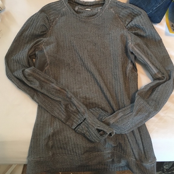 Herringbone lulu lemon long sleeve