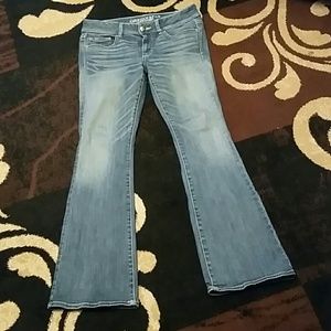 *SOLD* AE size 8 Regular Kick Boot Jeans