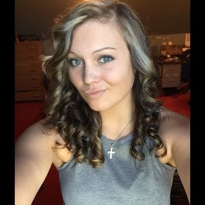 Meet your Posher, Katelyn