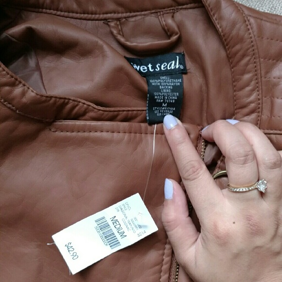 Jacket - Picture 2 of 2