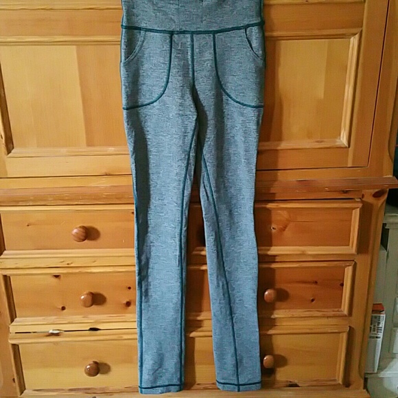 Lululemon skinny wills size 4 heathered blue