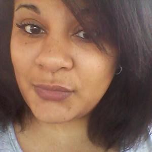 Meet your Posher, Aurielle