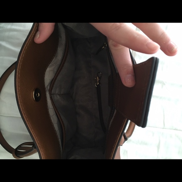 🎀Traded🎀 - Picture 2 of 4