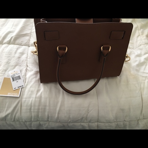 🎀Traded🎀 - Picture 3 of 4