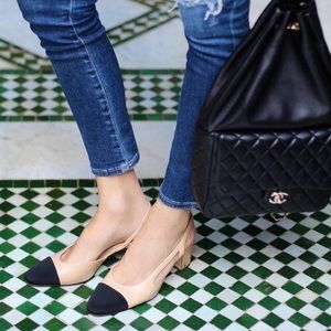 Chanel leather Slingback pump beige/black Chanel leather Slingback pump beige/black