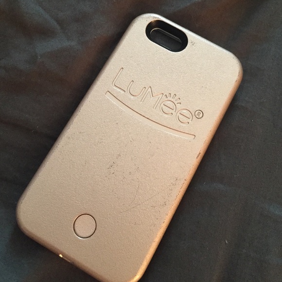 Silver Lumee case