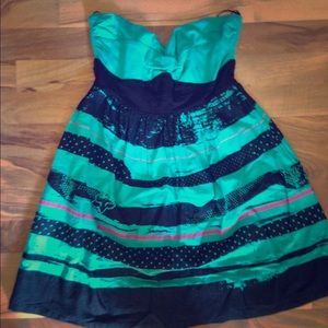 Nwot fox small mini dress