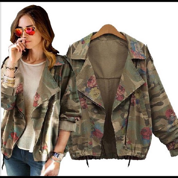 Sale Last 2 Remaining NWOT Camo and Floral jacket. - Picture 3 of 4