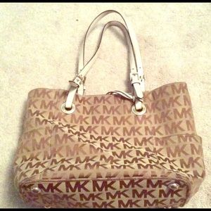 MK Purse