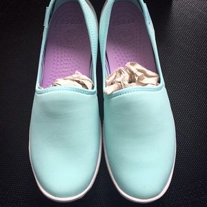 Crocs Busy Day Skimmer. Brand New, Never Worn!