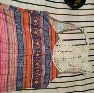 Woven shoulder tanktop