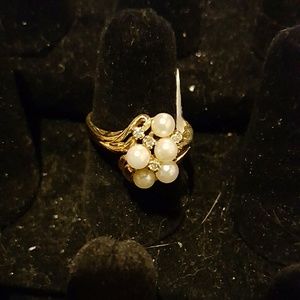 Pearl and diamond ring
