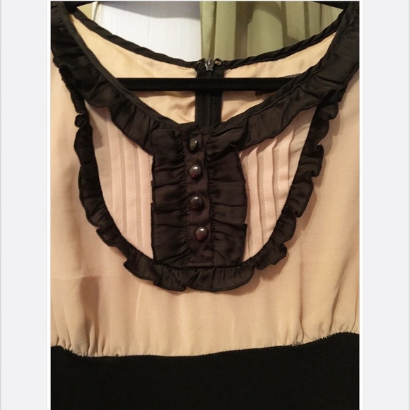 👍sold👍👍French ruffle vintage dress - Picture 2 of 4