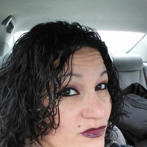 Meet your Posher, Ivy