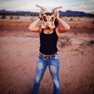 Meet your Posher, Veronica