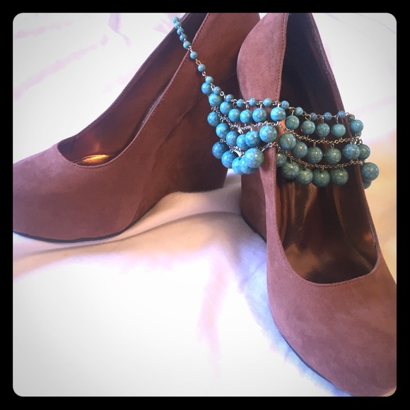 Sold!!    NWOT wedge heels. Breckelle's. Brown
