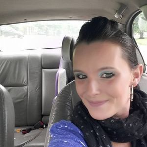 Meet your Posher, Katrina